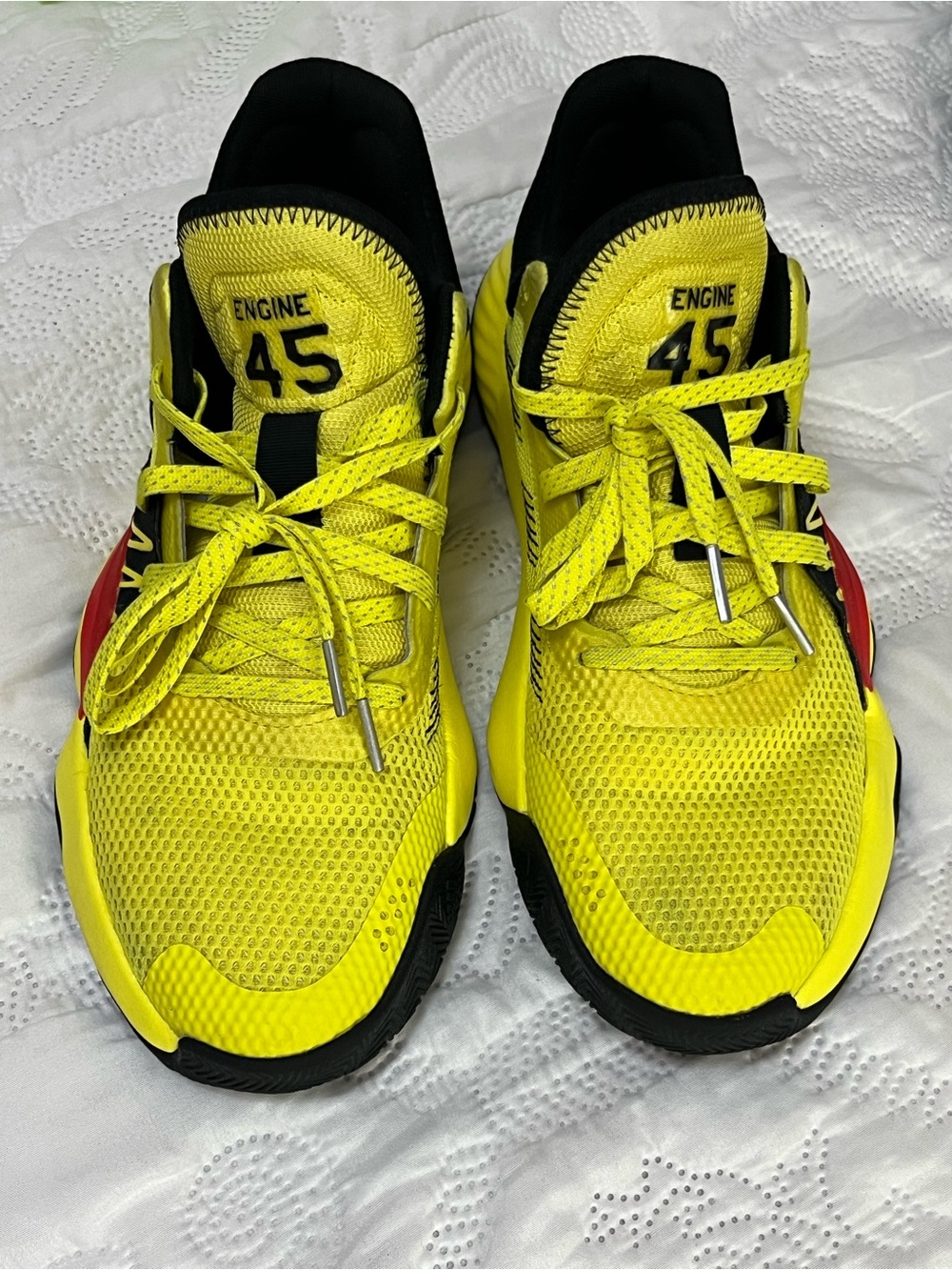 ADIDAS sz8 men